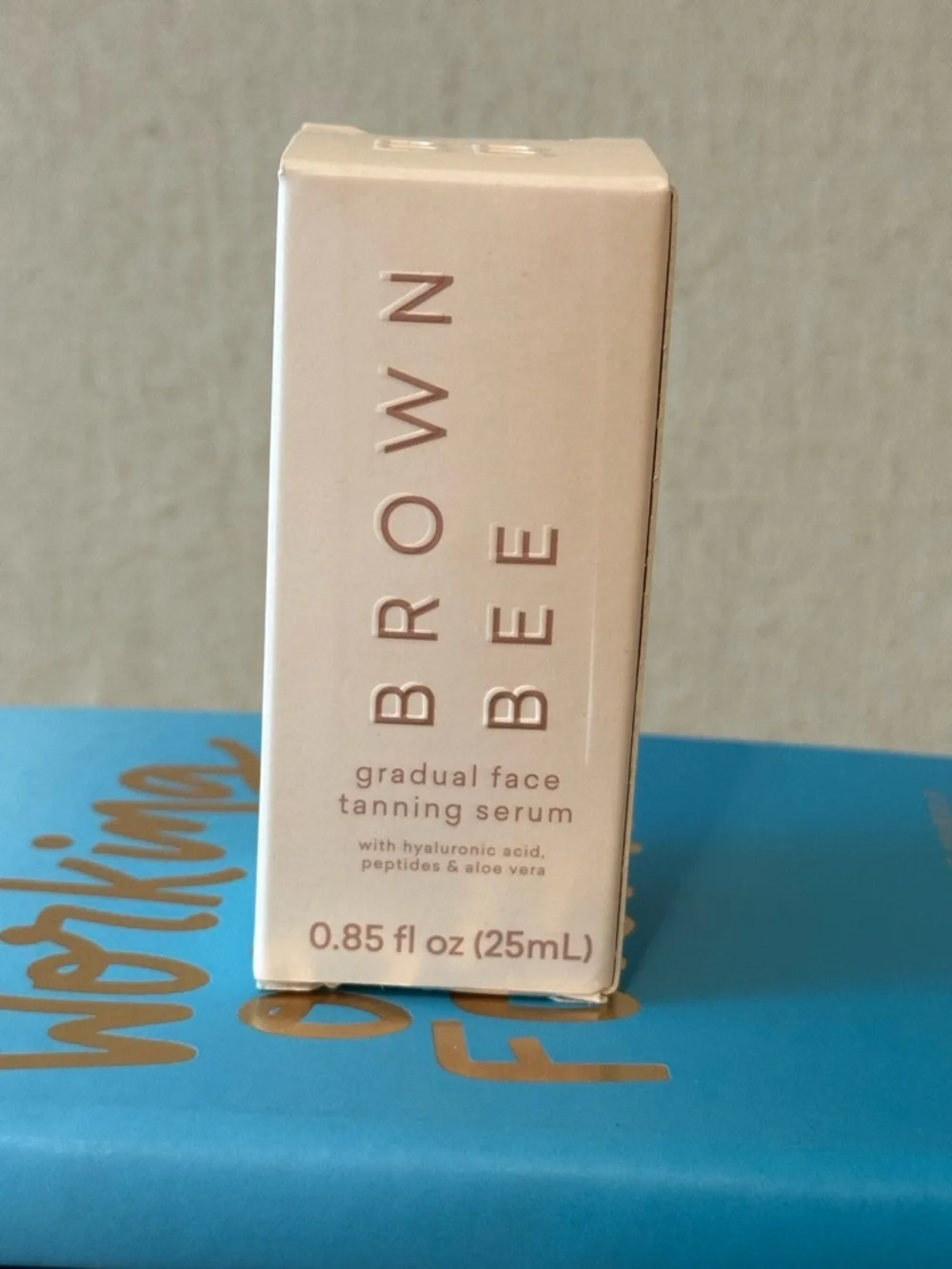 Brown Bee Gradual Face Tanning Serum — Nude/Tan
